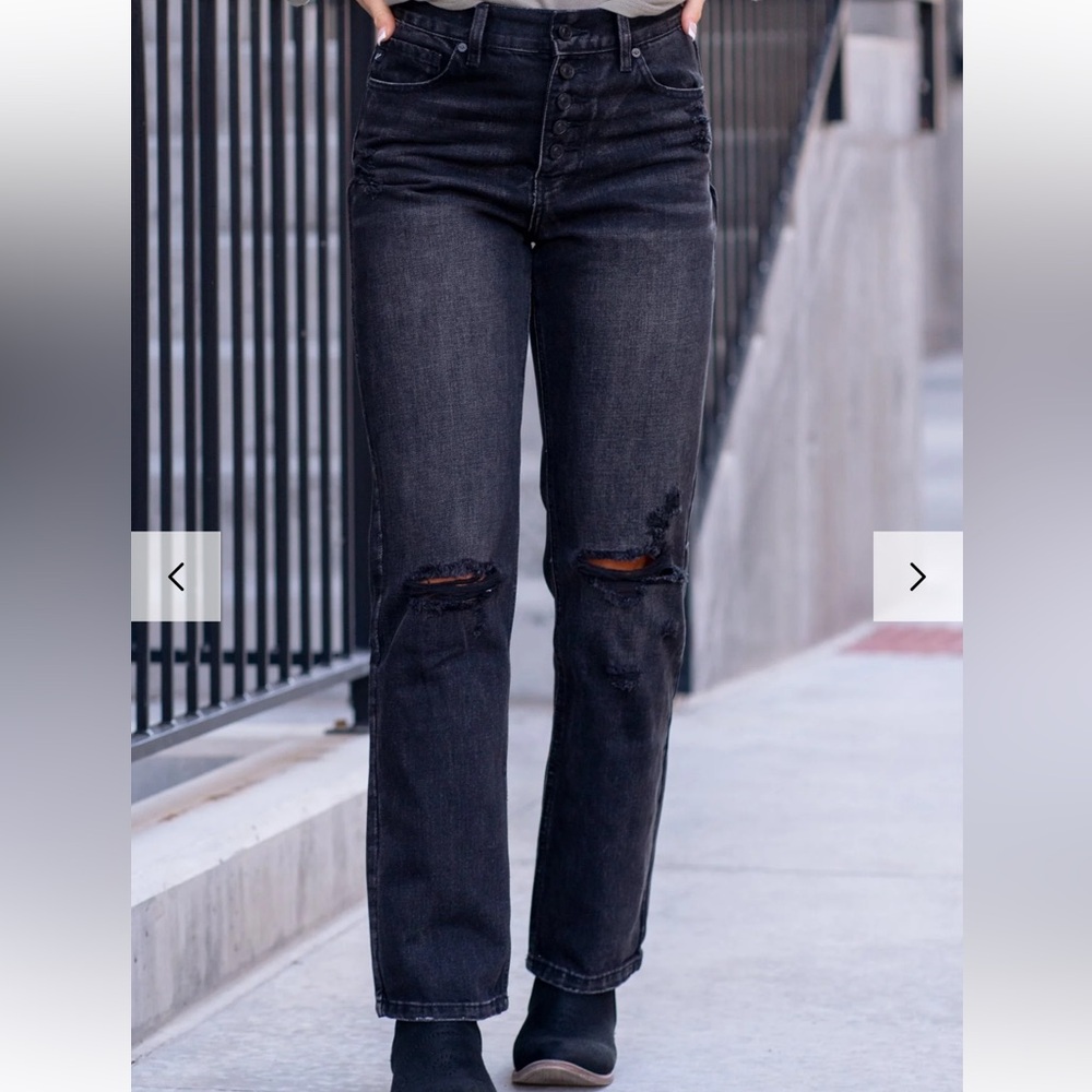 KanCan Lynn Ultra High Rise Button Fly Straight Black Distressed Jeans Size 5/26